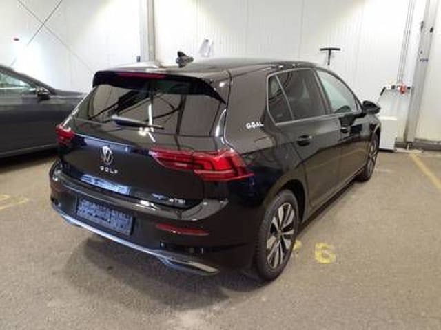 Volkswagen Golf 1.5 eTSI Golf VIII