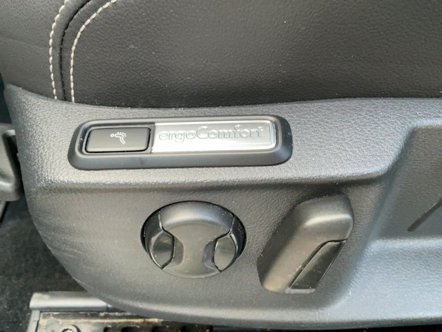 Volkswagen Passat 2.0 TDI DSG IQ.Drive Variant