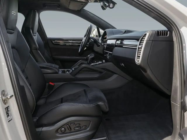 Porsche Cayenne Coupé GTS