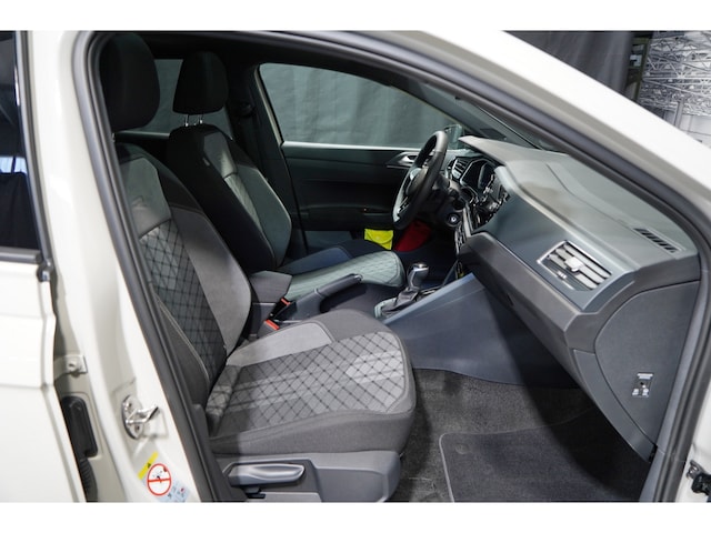 Volkswagen Polo 1.0 TSI DSG R-Line