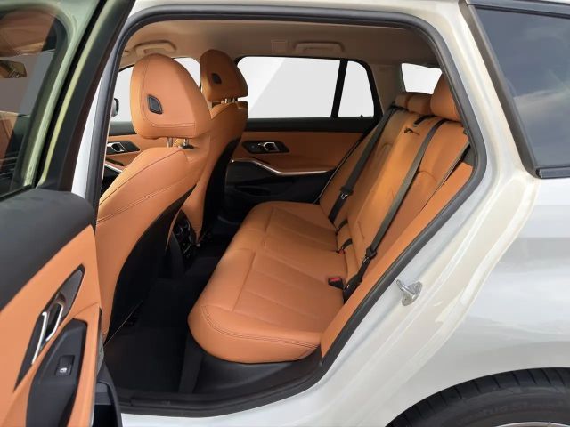 BMW 320 320d Touring xDrive