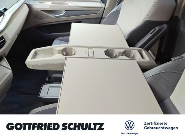 Volkswagen Multivan DSG Style T7