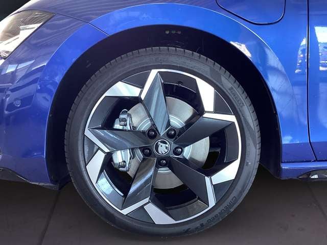 Skoda Superb 1.5 TSI Combi Sportline iV