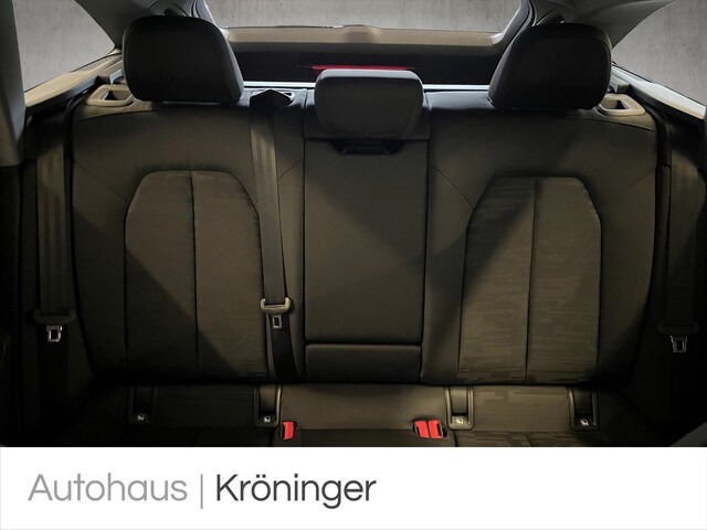 Audi A6 Avant Quattro S-Tronic