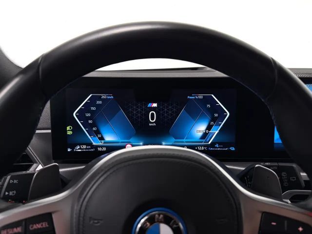 BMW 320 320e M-Sport xDrive