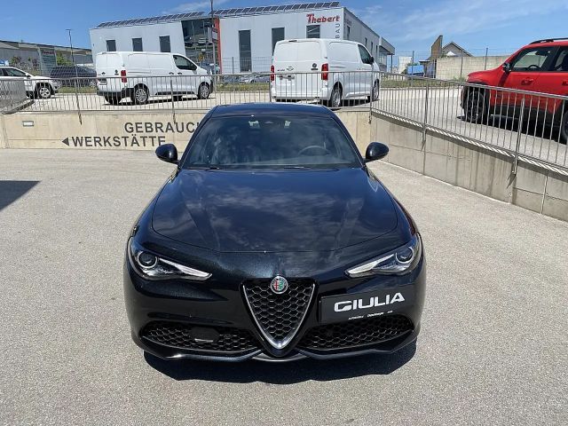 Alfa Romeo Giulia AT8 AWD Q4 TI