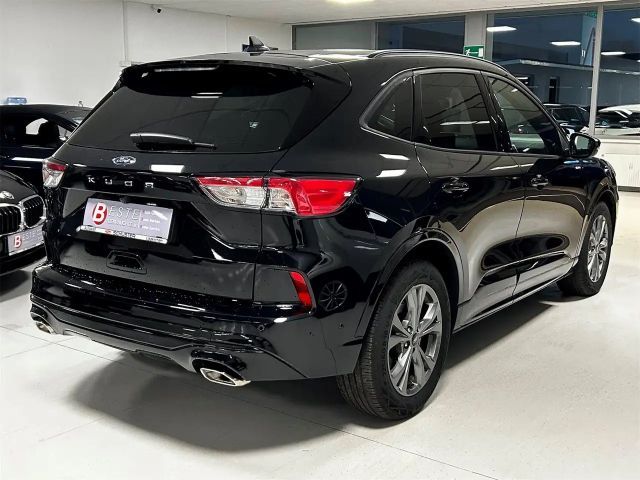 Ford Kuga Hybrid ST Line