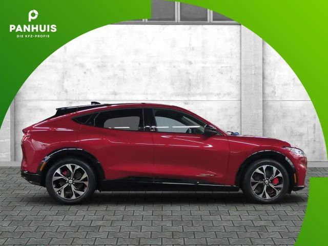 Ford Mustang Mach-E AWD Premium