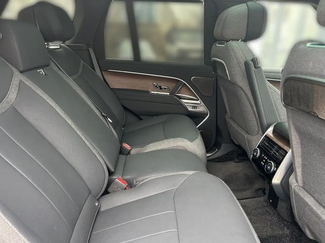 Land Rover Range Rover AWD Autobiography P530