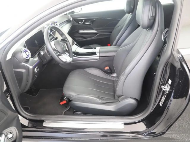 Mercedes-Benz CLE 200 AVANTGARDE Coupé