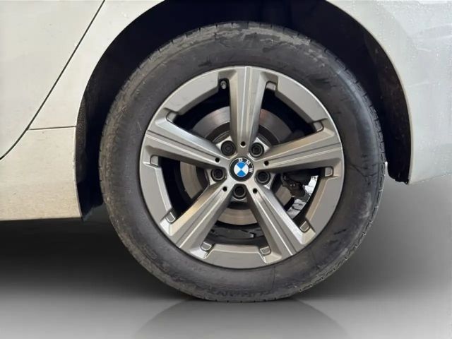 BMW 220 220i Active Tourer