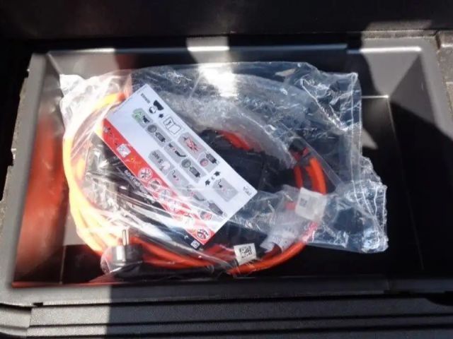 Peugeot 3008 Allure Pack EAT8 Hybrid