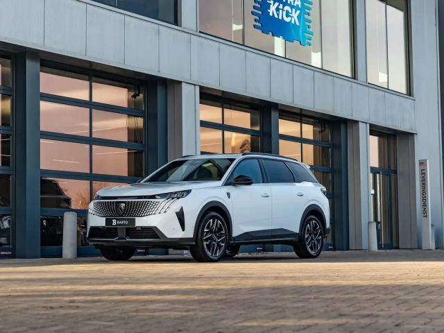 Peugeot 5008 MHEV | 136 PK AT | 7-zit | Pano dak | 360° Came...