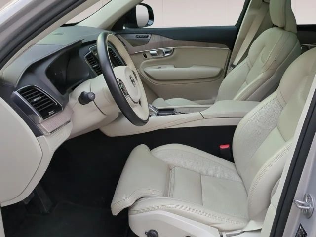 Volvo XC90 Dark Plus Recharge T8