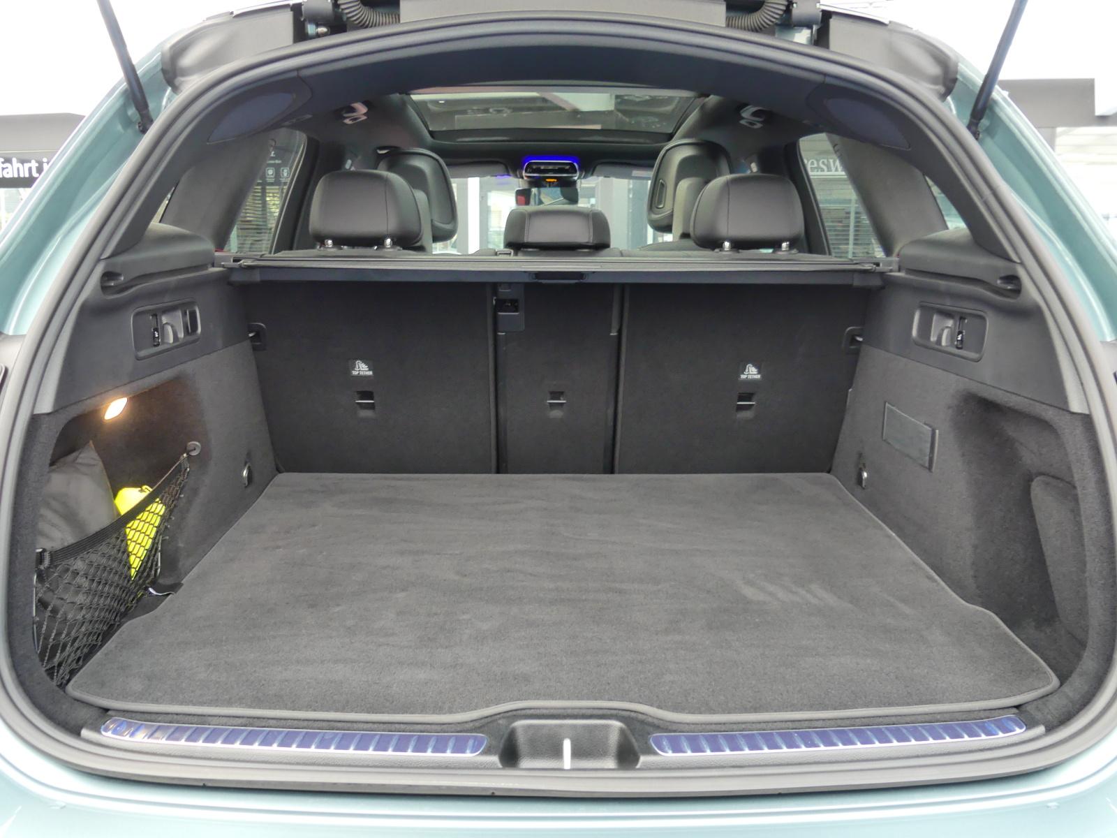 Mercedes-Benz GLC 300 4MATIC AMG Line