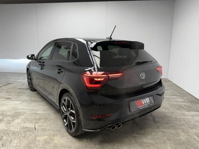 Volkswagen Polo 2.0 TSI DSG GTI