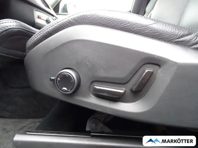 Volvo XC90 AWD Dark Plus Recharge