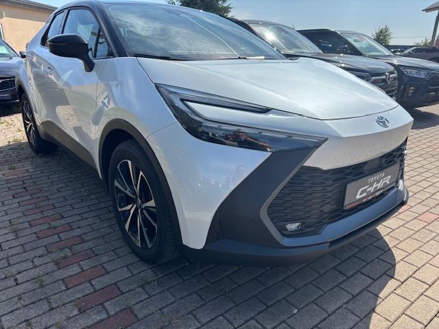 Toyota C-HR Hybride Team D