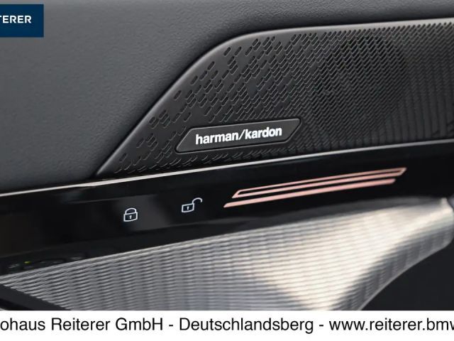 BMW 520 520d M-Sport Sedan xDrive