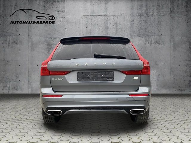 Volvo XC60 AWD R-Design T8