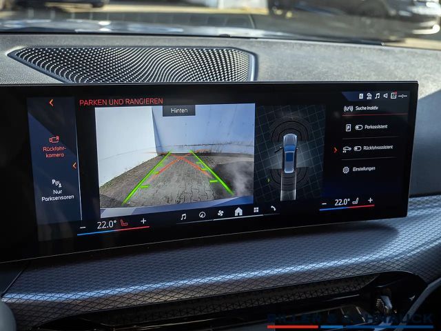 BMW 330 330i M-Sport Touring xDrive