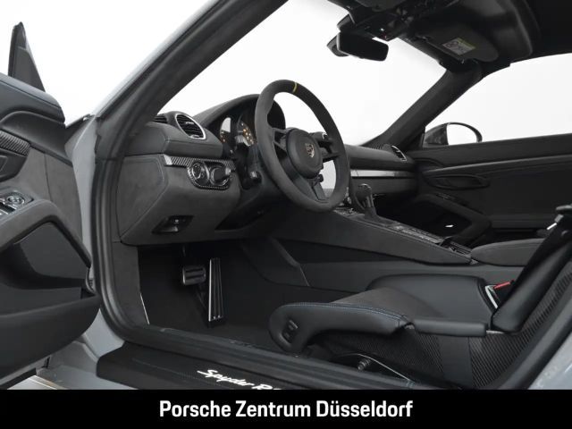 Porsche Cayman 718 RS