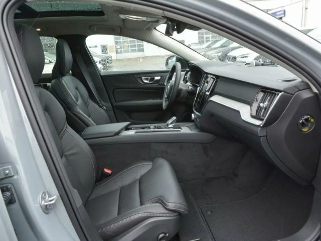 Volvo V60 Dark Ultimate