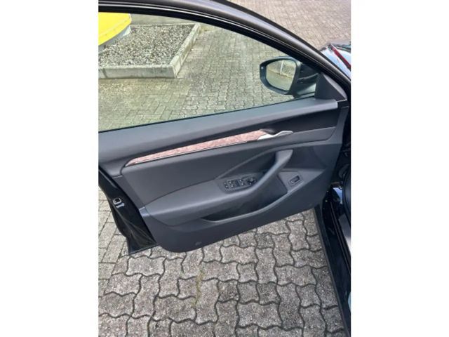 Skoda Superb 2.0 TDI Combi iV