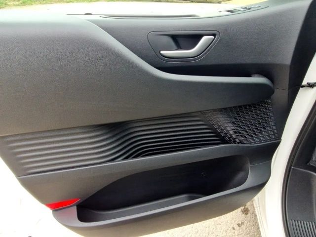 Hyundai Staria Trend