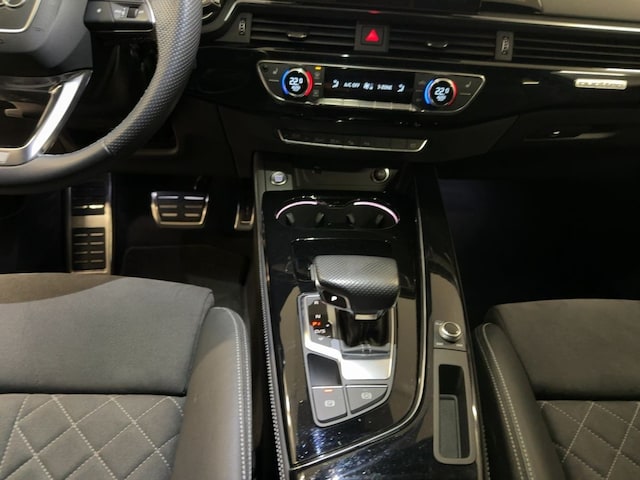 Audi A4 45 TFSI Avant Quattro S-Line S-Tronic