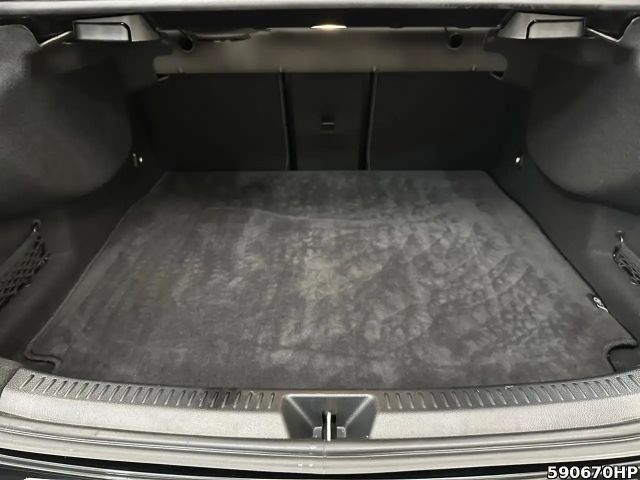 Mercedes-Benz A 180 AMG Line