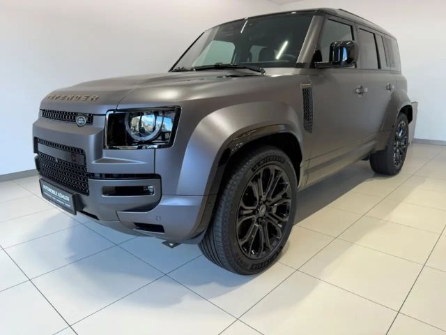 Land Rover Defender 110