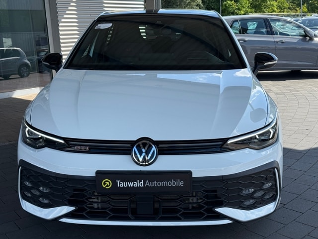 Volkswagen Golf DSG Golf VIII IQ.Drive Style