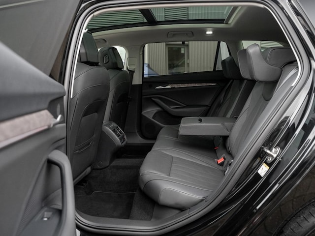 Skoda Superb 2.0 TDI Combi