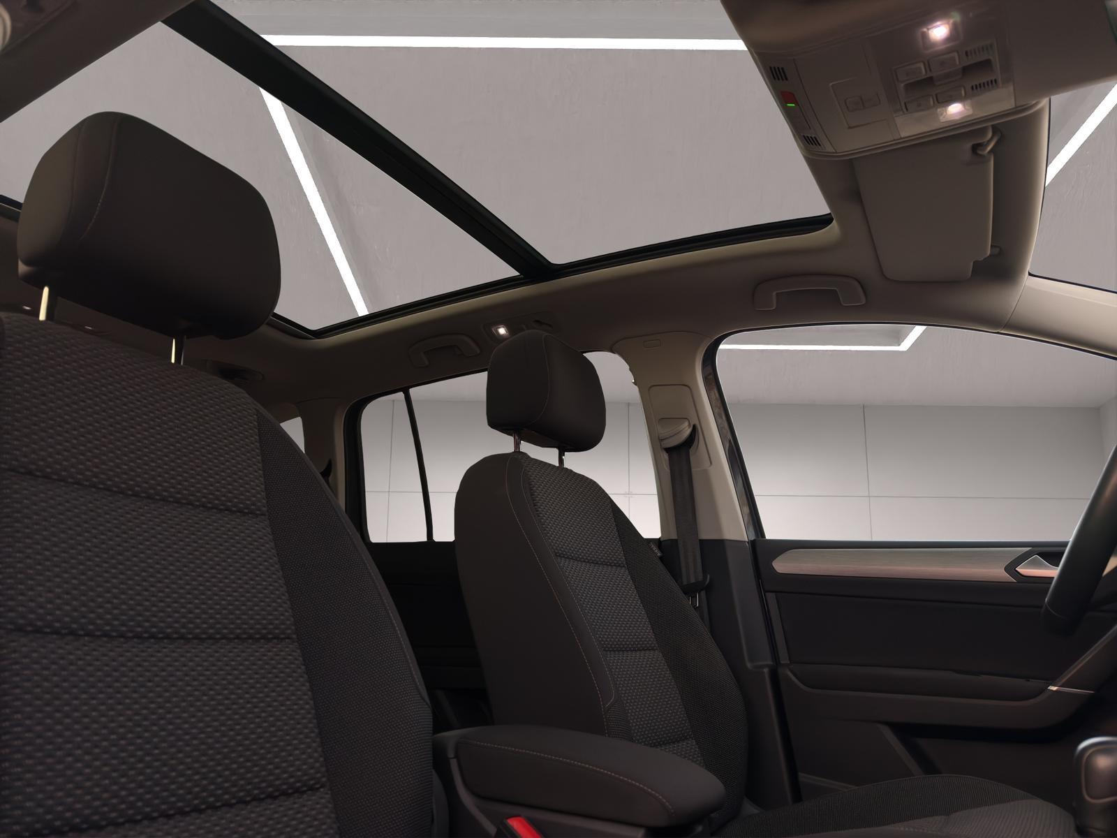 Volkswagen Touran 1.5 TSI Comfortline