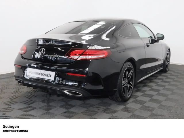 Mercedes-Benz C 200 AMG Line Coupé