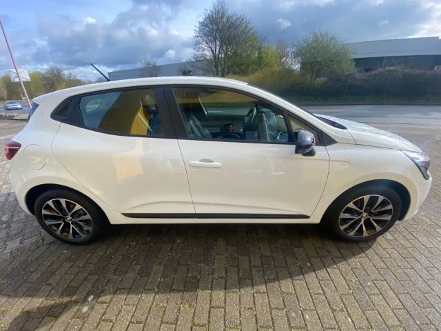 Renault Clio TCe 90