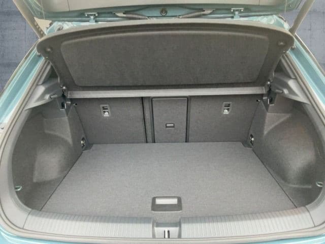 Volkswagen T-Roc 1.5 TSI DSG IQ.Drive R-Line