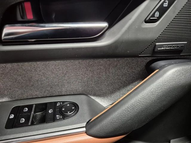 Mazda MX-30 NAGISA Plug-In Hybrid R-EV 170/AT/FWD