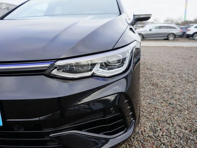 Volkswagen Golf 2.0 TSI Golf VIII