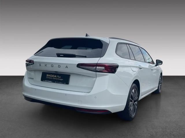 Skoda Superb 2.0 TDI Combi Selection