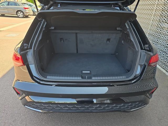 Audi A3 35 TFSI S-Line Sedan Sportback