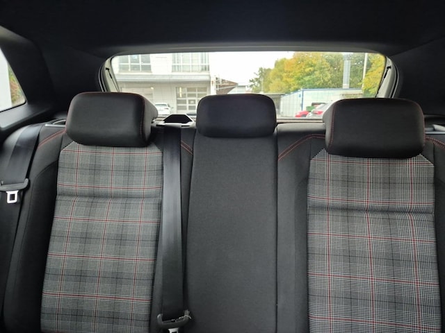 Volkswagen Polo 2.0 TSI DSG GTI