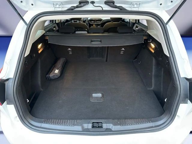 Ford Focus Cool & Connect Wagon