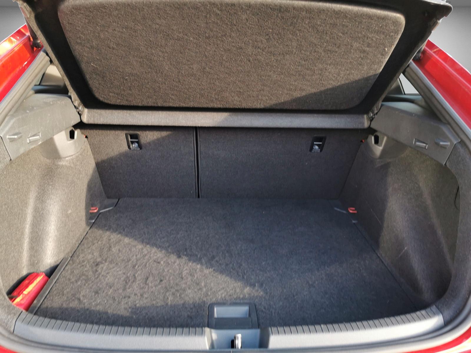 Volkswagen Taigo 1.0 TSI DSG R-Line