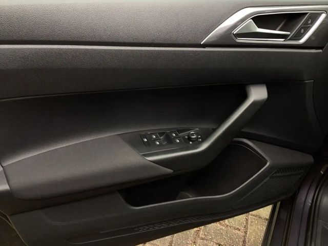 Volkswagen Taigo 1.0 TSI DSG IQ.Drive Style