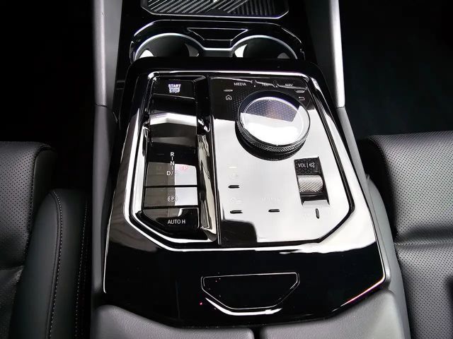 BMW 520 520i M-Sport Sedan