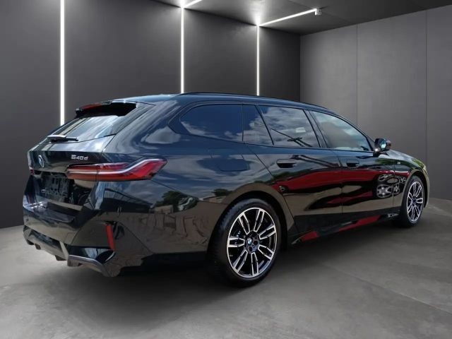 BMW 540 540d M-Sport Touring xDrive