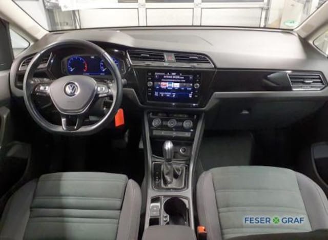 Volkswagen Touran 1.5 TSI DSG Highline