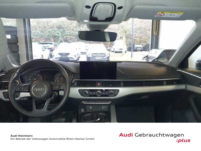 Audi A4 40 TFSI Avant S-Tronic